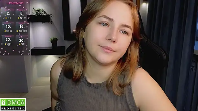 Snapshot of Mira_Mermayd chatting on 09/25/25, 01:33 Mira Mermayd online show from 09/25/25, 01:33