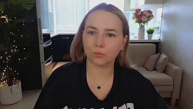 Mira Mermayd online show from 03/23/26, 08:14