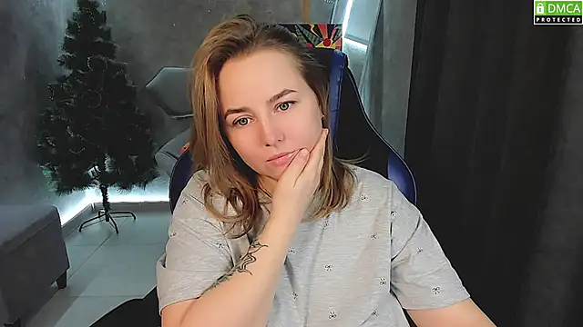 Snapshot of Mira_Mermayd chatting on 01/16/26, 01:42 Mira Mermayd online show from 01/16/26, 01:42