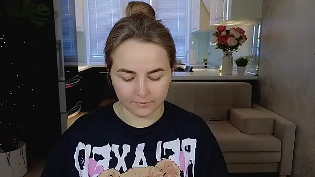 Mira Mermayd online show from 03/20/26, 01:17