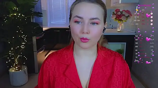 Snapshot of Mira_Mermayd chatting on 02/14/26, 02:01 Mira Mermayd online show from 02/14/26, 02:01