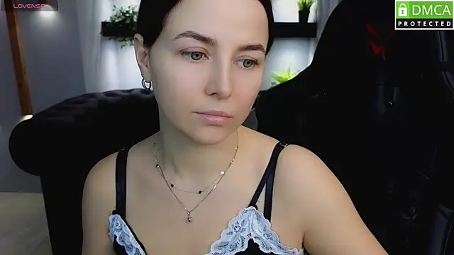 Snapshot of Mira_Mermayd chatting on 01/30/25, 04:16 Mira Mermayd online show from 01/30/25, 04:16