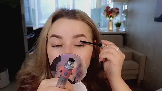 Mira Mermayd online show from 04/09/26, 01:18