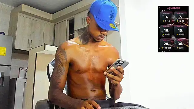 YeremiBrowm online show from 11/06/25, 07:40