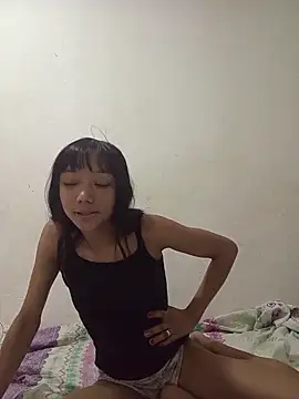 Snapshot of Karmakuro chatting on 04/05/26, 08:04 Karmakuro online show from 04/05/26, 08:04