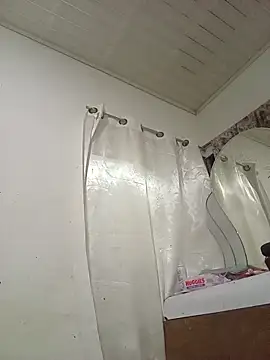 Snapshot of Karmakuro chatting on 03/08/26, 10:13 Karmakuro online show from 03/08/26, 10:13