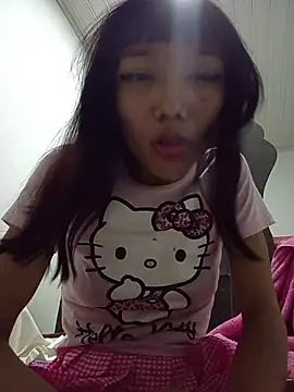 Karmakuro online show from 02/15/26, 04:35