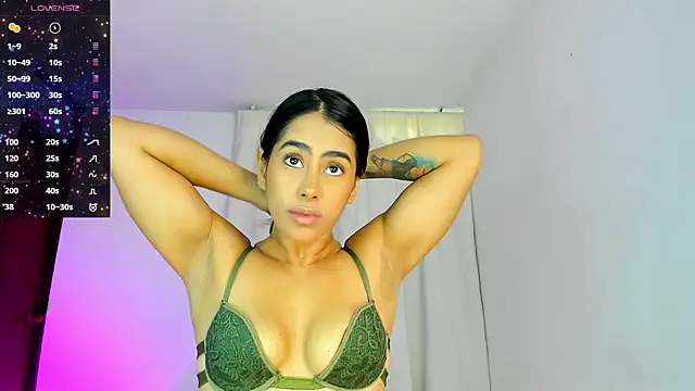 VioletaSotter online show from 09/30/25, 12:22