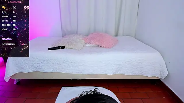 VioletaSotter online show from 10/21/25, 12:37