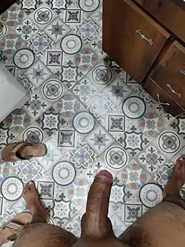 BiggDse online show from 12/19/25, 04:20