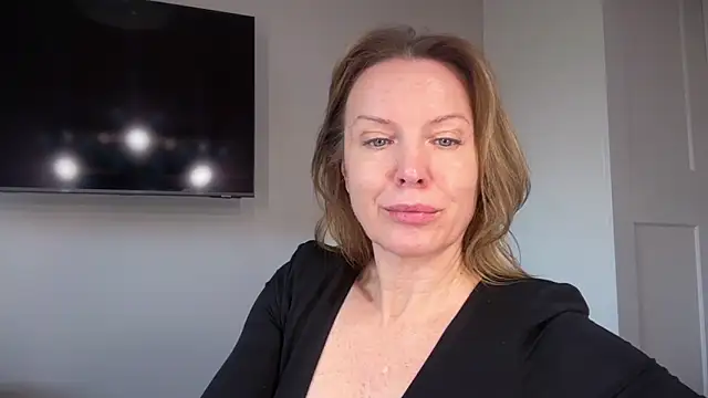 Snapshot of RachellAmazing chatting on 10/14/25, 12:17 RachellAmazing online show from 10/14/25, 12:17