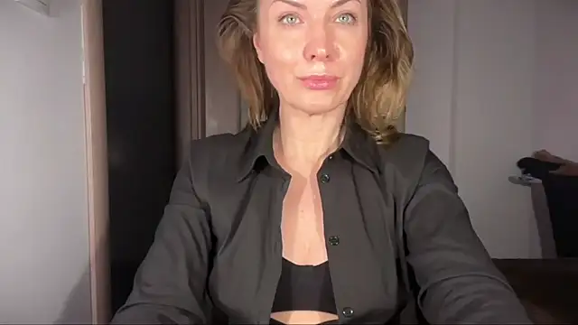 RachellAmazing online show from 03/31/26, 06:21