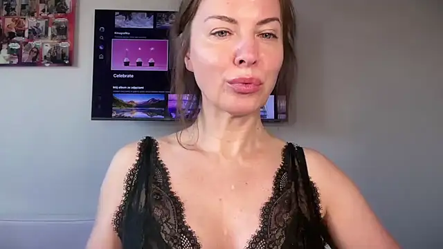 RachellAmazing online show from 05/10/26, 06:17