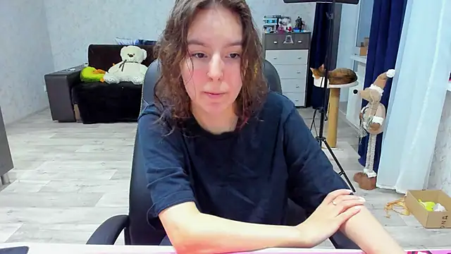 c arina x online show from 03/02/25, 02:36