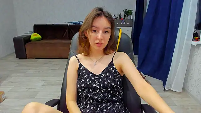 c arina x online show from 02/03/25, 02:14