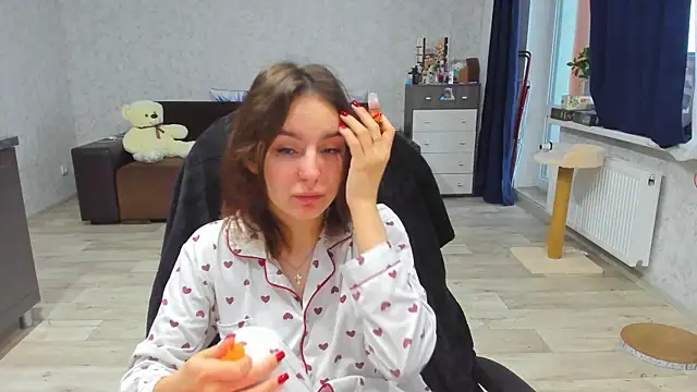 c arina x online show from 12/02/24, 05:21