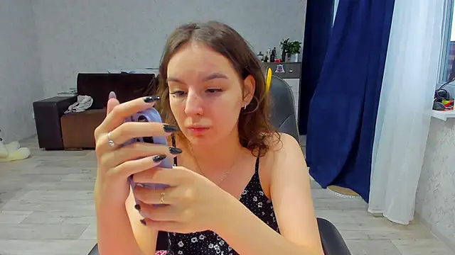 c arina x online show from 02/02/25, 05:10