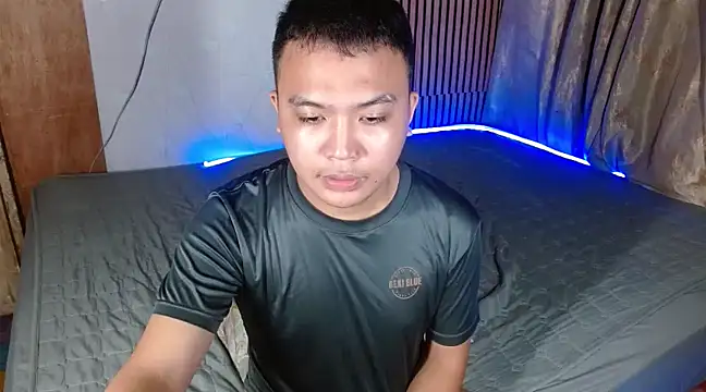 Snapshot of xsweetasian69x chatting on 01/05/25, 04:59 xsweetasian69x online show from 01/05/25, 04:59