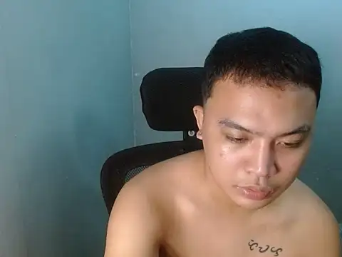 xsweetasian69x online show from 04/01/26, 01:23