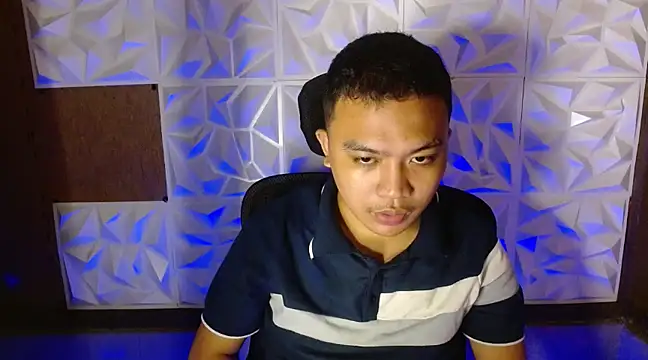 Snapshot of xsweetasian69x chatting on 03/15/25, 01:29 xsweetasian69x online show from 03/15/25, 01:29