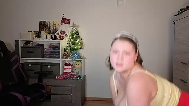 TinniAngel online show from 12/03/25, 06:18