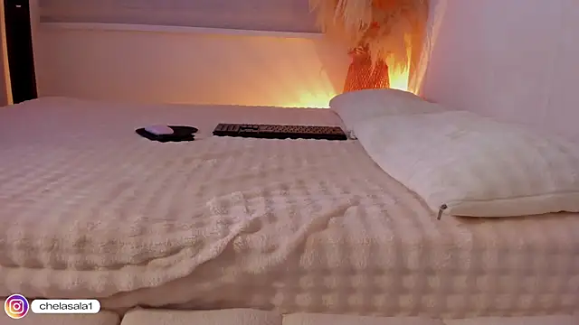 MarStonee online show from 04/08/26, 02:02