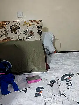 Snapshot of tokyohorny69 chatting on 01/07/26, 04:23 tokyohorny69 online show from 01/07/26, 04:23