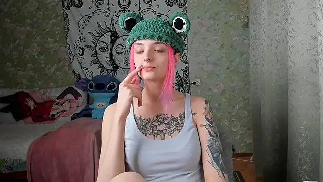 Cutie Adelia online show from 03/04/25, 11:51