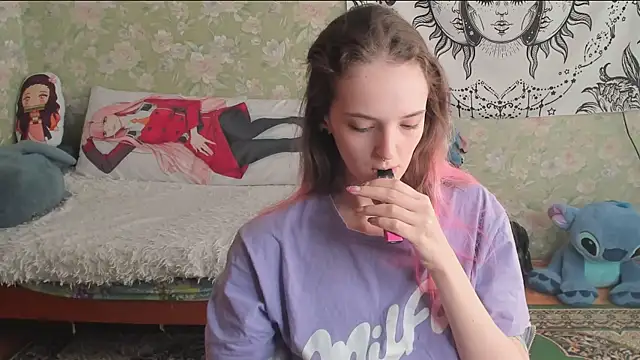 Cutie Adelia online show from 03/31/26, 09:33