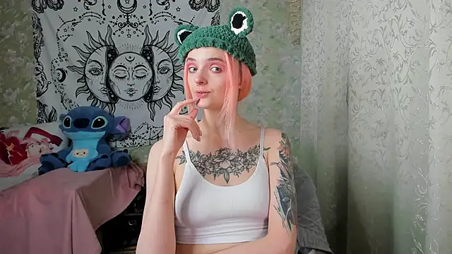 Cutie Adelia online show from 02/04/25, 10:43