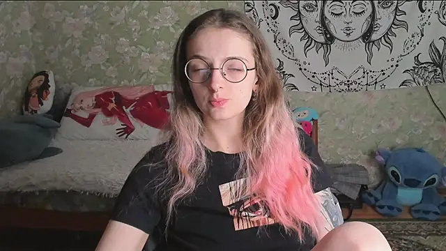 Cutie Adelia online show from 05/10/26, 06:06