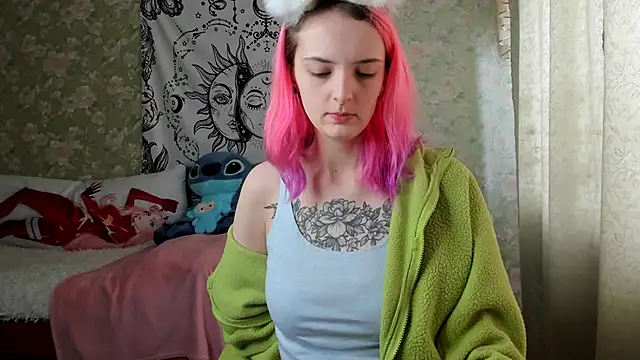 Cutie Adelia online show from 03/11/25, 08:19