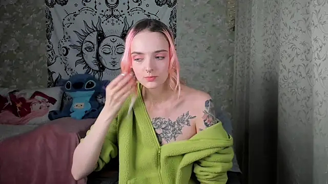 Cutie Adelia online show from 02/11/25, 12:58