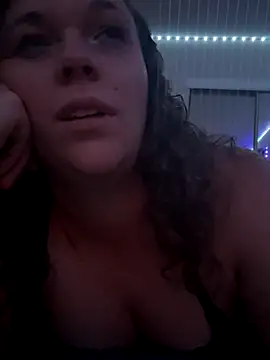 AuroraSummers online show from 10/21/25, 04:12