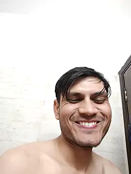 alex78265 online show from 11/08/25, 08:07