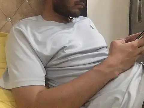 alex78265 online show from 11/28/25, 05:13