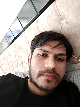 Snapshot of alex78265 chatting on 06/05/26, 03:11 alex78265 online show from 06/05/26, 03:11