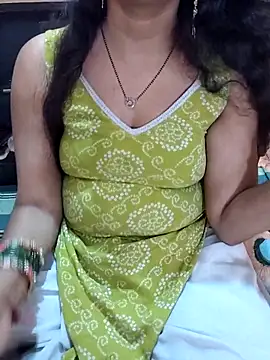 Snapshot of Diya_143 chatting on 05/10/26, 08:18 Diya 143 online show from 05/10/26, 08:18