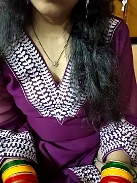 Diya 143 online show from 03/23/26, 04:23