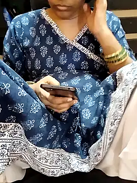 Diya 143 online show from 11/10/25, 08:25