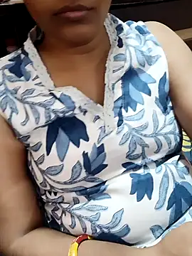 Diya 143 online show from 10/26/25, 06:19