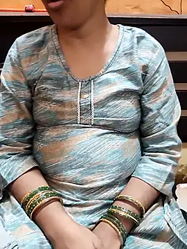 Diya 143 online show from 11/15/25, 06:23