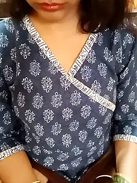 Diya 143 online show from 11/27/25, 07:20