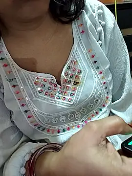 Diya 143 online show from 02/20/26, 06:32