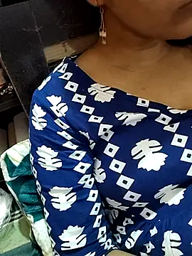 Diya 143 online show from 02/13/26, 07:08