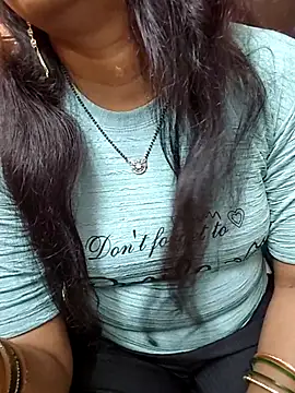 Diya 143 online show from 04/02/26, 03:24