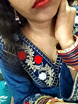 Diya 143 online show from 02/14/26, 07:52