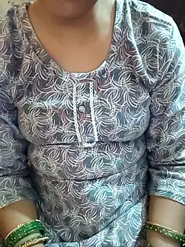 Diya 143 online show from 12/21/25, 04:36