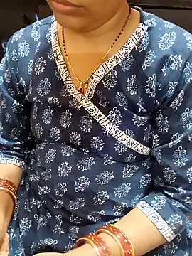 Diya 143 online show from 10/19/25, 06:21