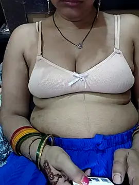 Snapshot of Diya_143 chatting on 05/15/26, 07:12 Diya 143 online show from 05/15/26, 07:12